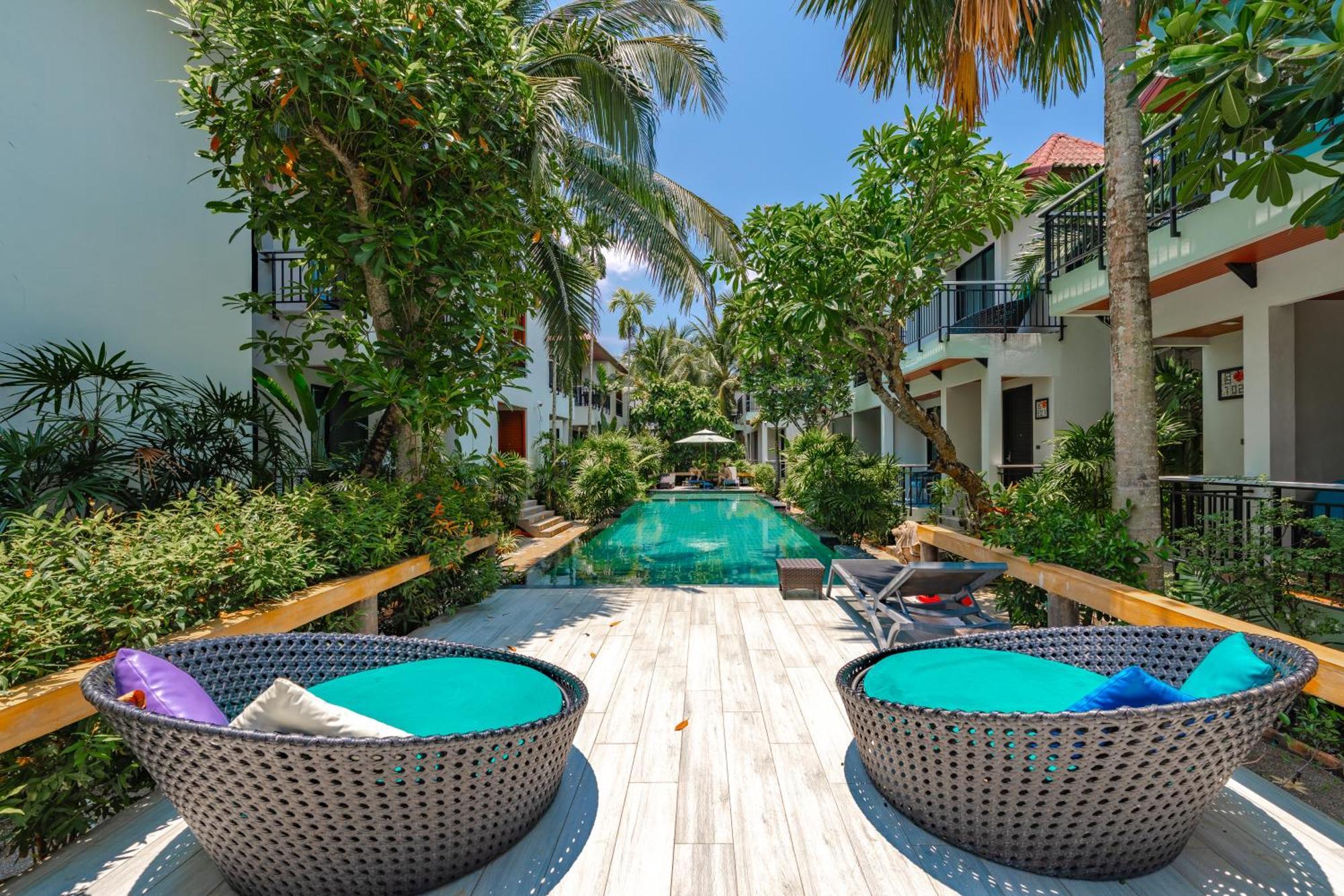 Coco Retreat Phuket Resort y Spa Chalong Exterior foto