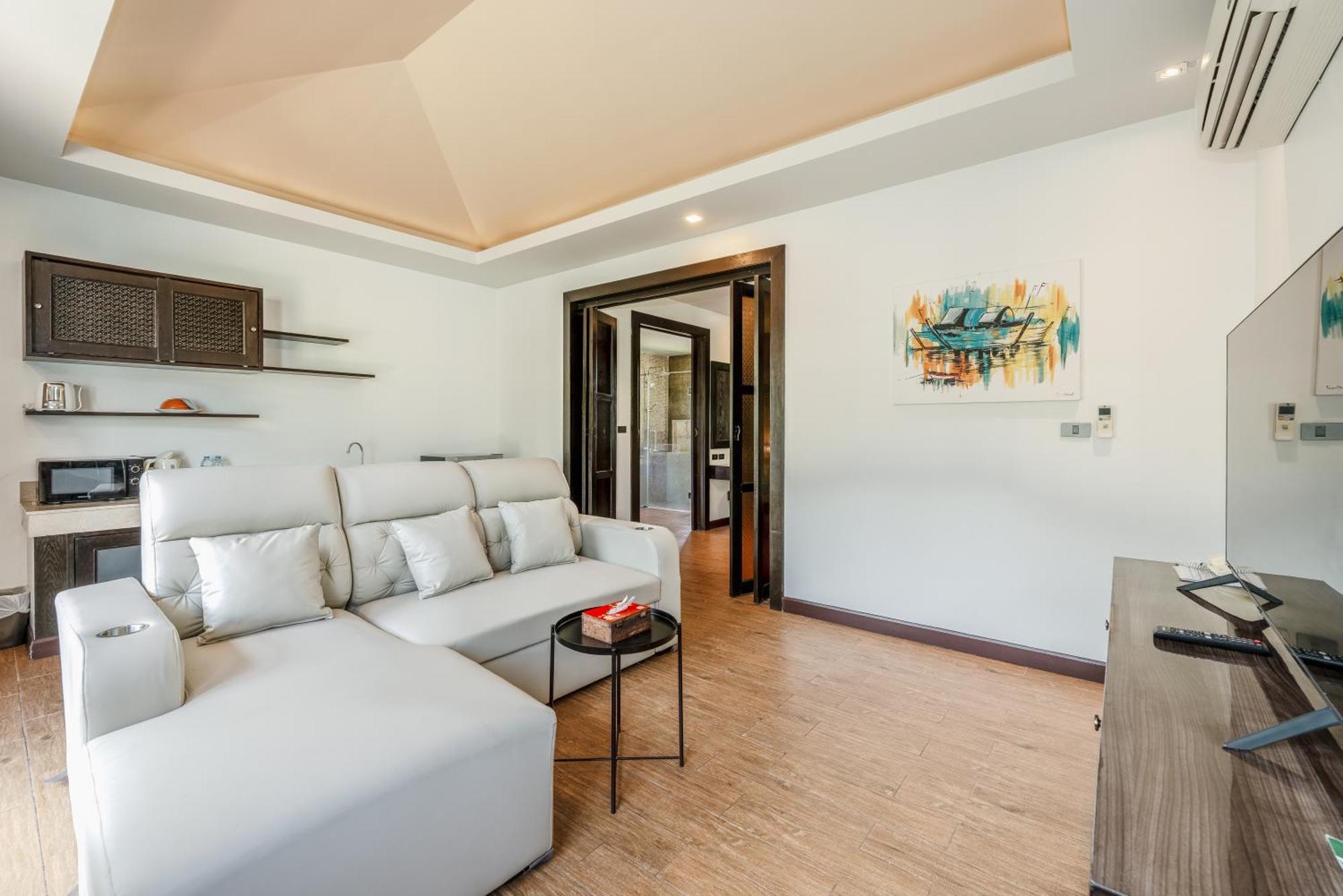 Coco Retreat Phuket Resort y Spa Chalong Exterior foto