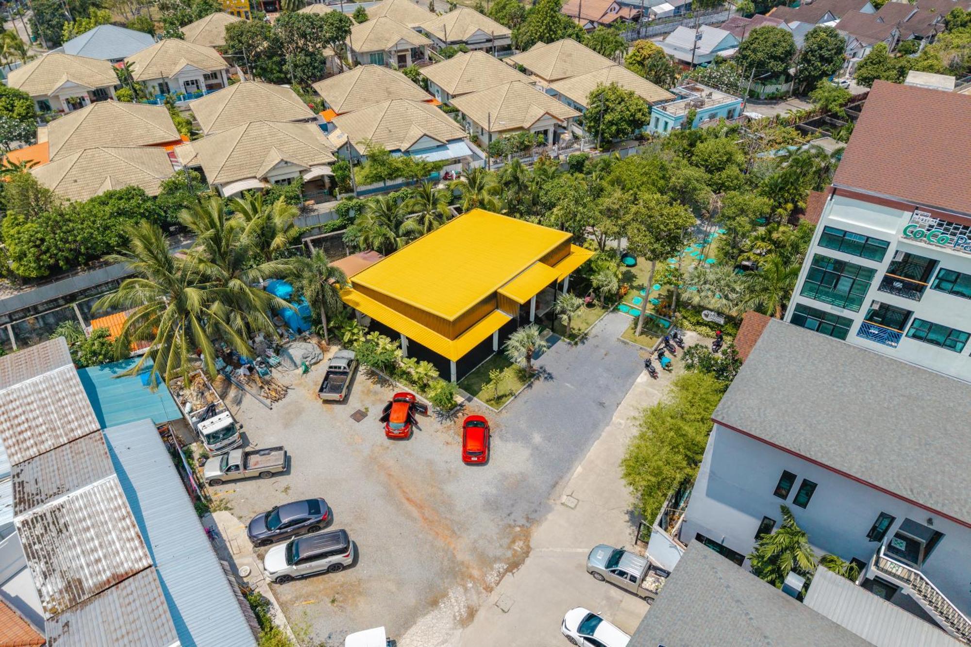 Coco Retreat Phuket Resort y Spa Chalong Exterior foto